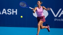 郑钦文晋级WTA250雅典站八强