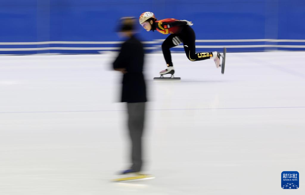 短道速滑国家集训队队内选拔赛第二阶段比赛在京举行