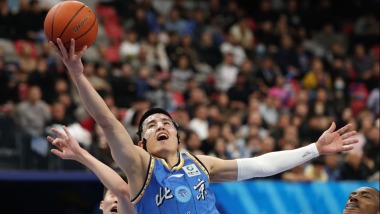 CBA常规赛：北京北汽胜江苏肯帝亚