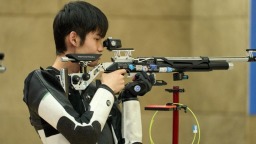 国际射联全项世界杯：中国队包揽首日两金