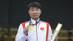 小家为大家 体育精神催人奋进