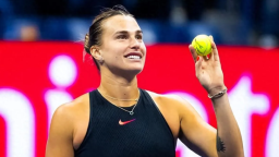 WTA年终总决赛：萨巴伦卡击败高芙 晋级半决赛