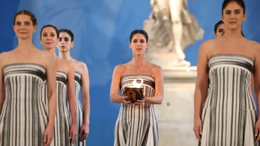 米兰冬奥火种点燃 考文垂含泪致辞