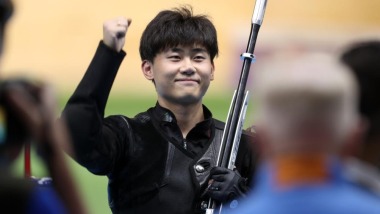 射击世锦赛：刘宇坤获男子50米步枪三姿冠军