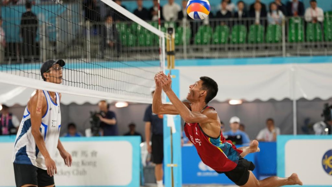 十五运沙滩排球——江苏队组合吴佳欣/周朝威夺冠