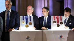 米兰冬奥会和冬残奥会奖牌发布