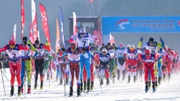 第24届中国长春净月潭瓦萨国际滑雪节启幕