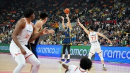 CBA常规赛：广东东阳光不敌上海久事