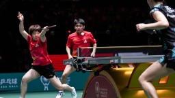 乒乓球混合团体世界杯：中国队六连胜领跑积分榜