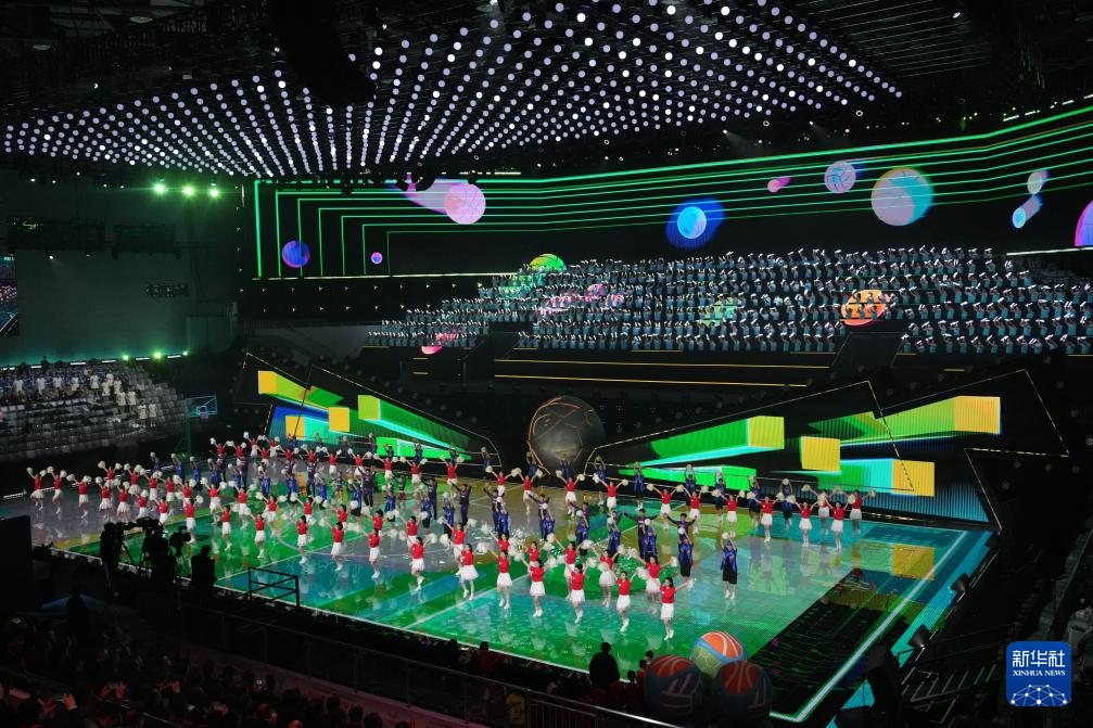 首届全国青少年三大球运动会在湖南长沙开幕