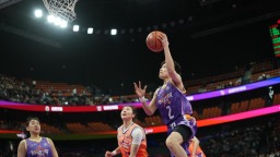 杨舒予加盟澳大利亚墨尔本老虎女篮