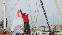 创造历史！“独臂船长”徐京坤成为旺代完赛中国第一人