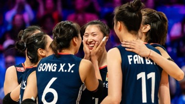 世界女排联赛（阿灵顿站）：中国队胜美国队