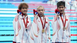 全国残特奥会｜“无臂飞鱼”袁伟译：勇敢迈向“第二道坎”