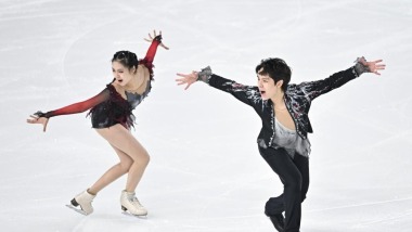 全国花样滑冰锦标赛：冰舞韵律舞赛况