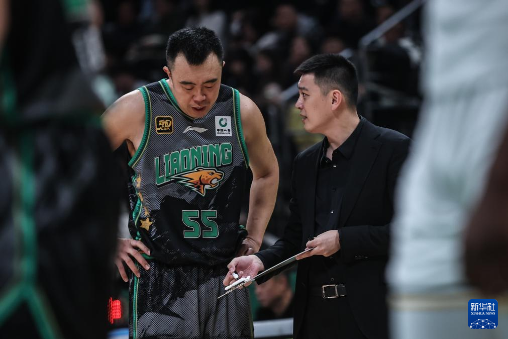 CBA常规赛：辽宁本钢不敌浙江方兴渡