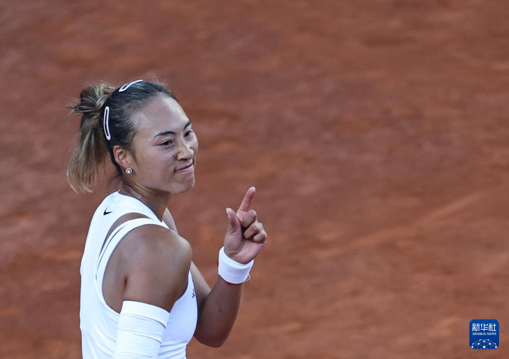 WTA1000罗马站：郑钦文晋级16强