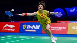 中国羽毛球大师赛：王祉怡轻松晋级 李诗沣无缘16强