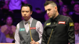 斯诺克大师赛：吴宜泽、肖国栋晋级八强