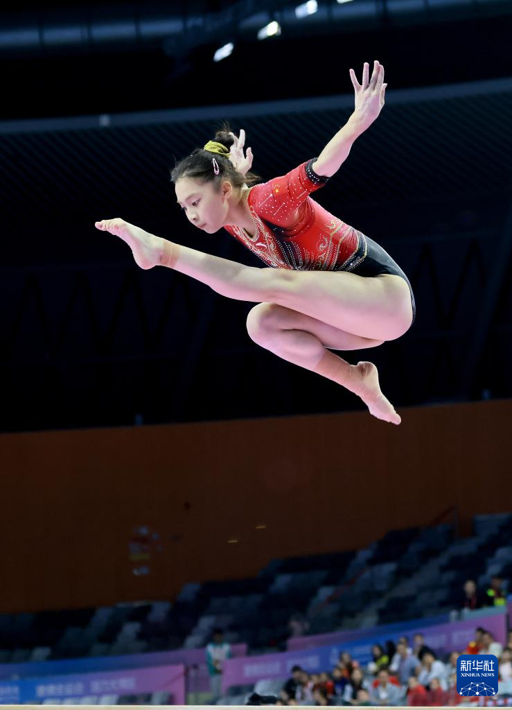 中国女子体操队世锦赛第二次选拔测验举行