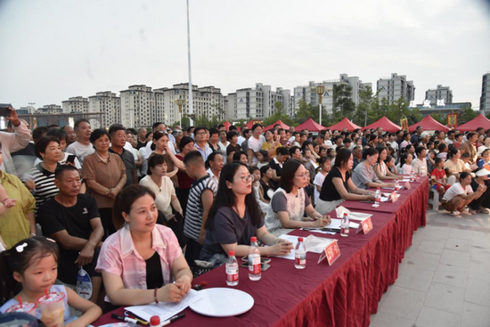 开封杞县：中原舞蹁跹 群众乐开怀_fororder_图片2