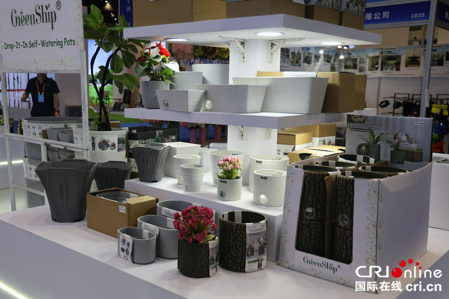 河南郑州：提消费 拓内销 外贸商品进万家_fororder_微信图片_20250530110844