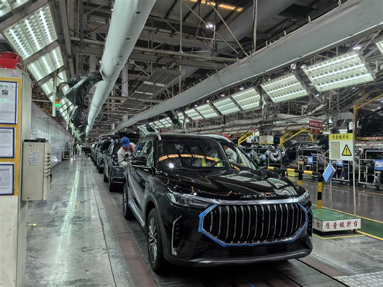 看不见的“港口” 忙不停的出口 “开封制造”的全球化拼图