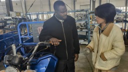 洛阳偃师：“三蹦子”闯出大天地