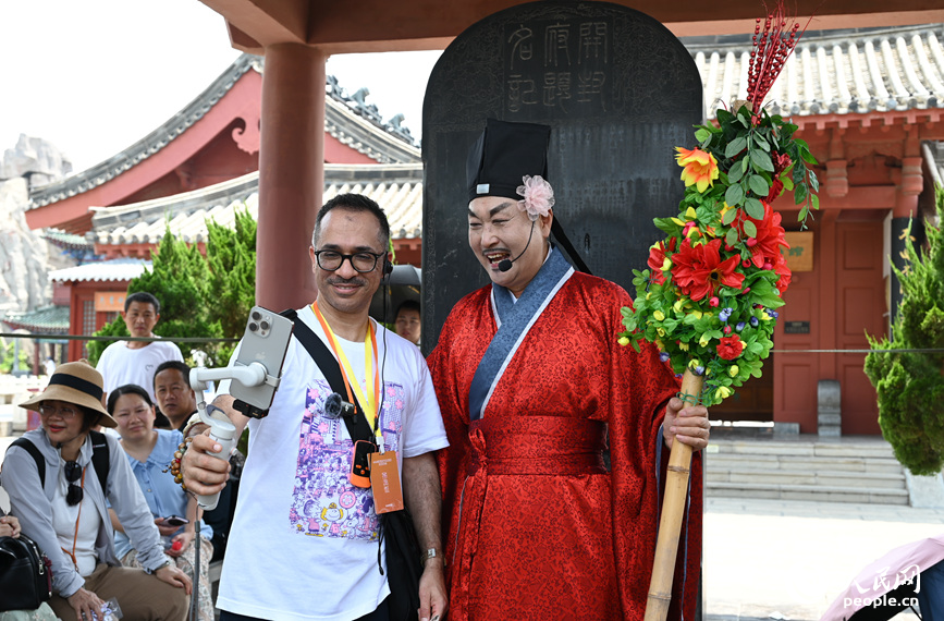 “大美河南，中！”