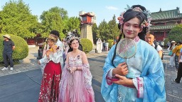 从China Travel到Chinamaxxing 外国游客为何爱上河南好物