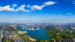 河南郑州：中原大地的“双城”故事