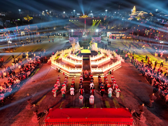 明道宫夜游开启 让经典古籍“活”起来_fororder_图片1