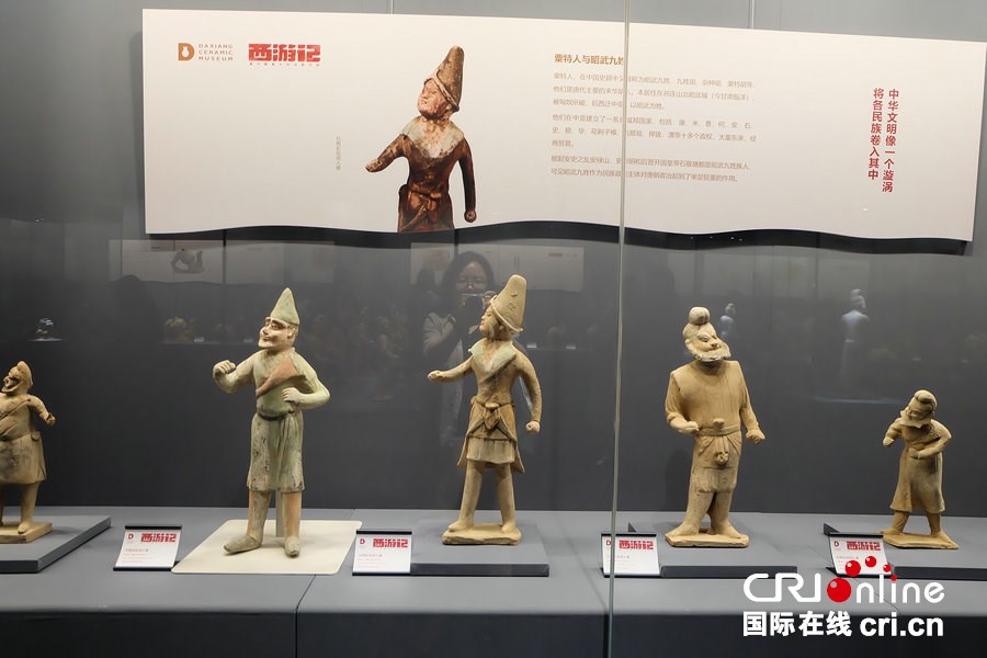 唐朝陶瓷版“西游记”亮相郑州大象陶瓷博物馆_fororder_DSCF3360.JPG