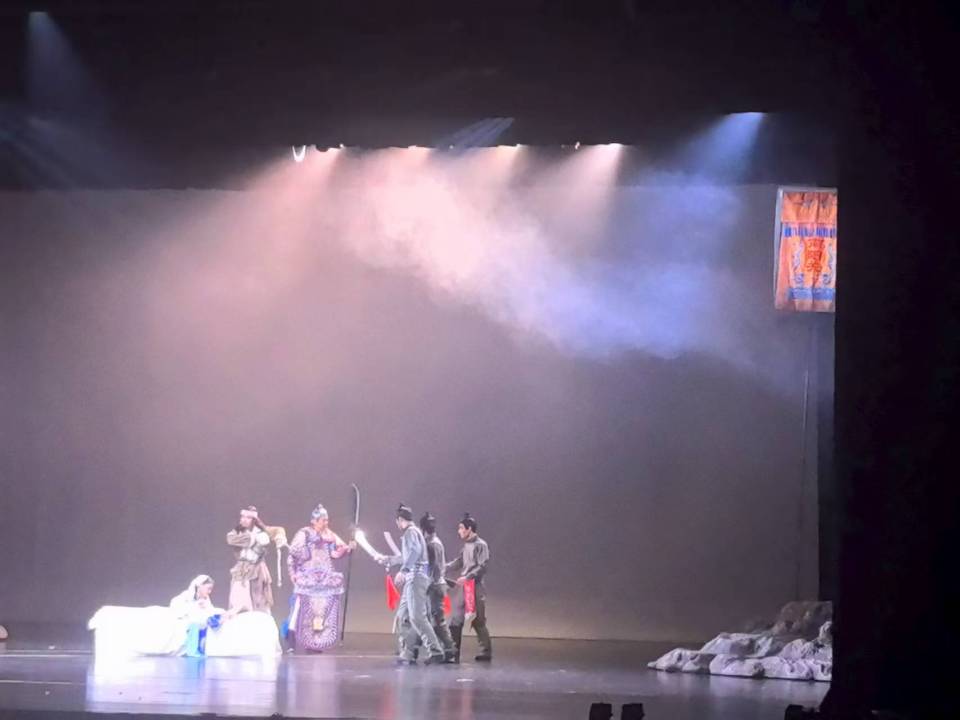 中法合编话剧《南阳关》首演