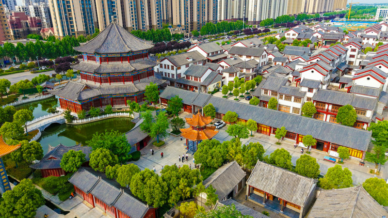 南阳市社旗县：直播架金桥 特产云端俏_fororder_空中俯瞰社旗县赊店酒乡小镇 摄影 张峰