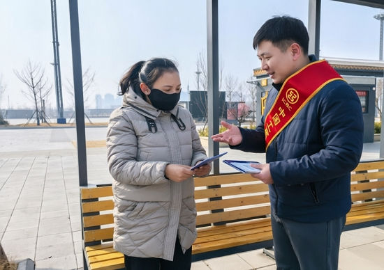 工商银行河南省分行：弘扬雷锋精神 践行为民初心_fororder_图片5