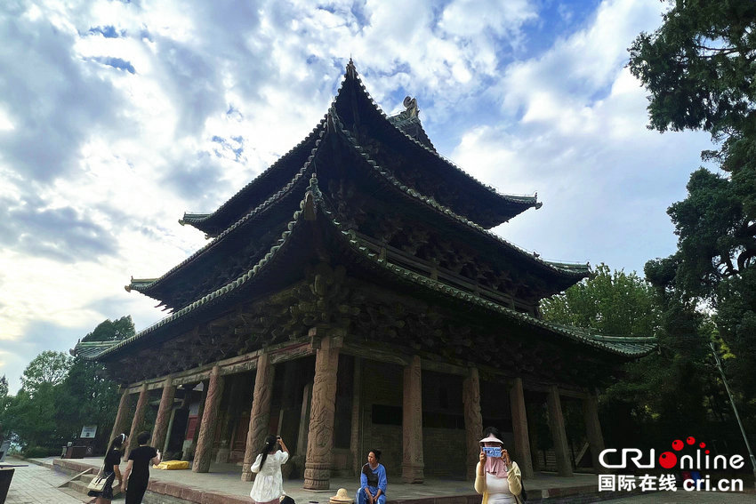 河南济源：传承弘扬愚公移山精神 赋能文旅融合发展新业态_fororder_阳台宫内古建筑