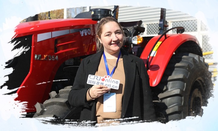 【2025打卡中国】潮涌东方 你好河南——外国网红眼中的“HENAN”（海报）