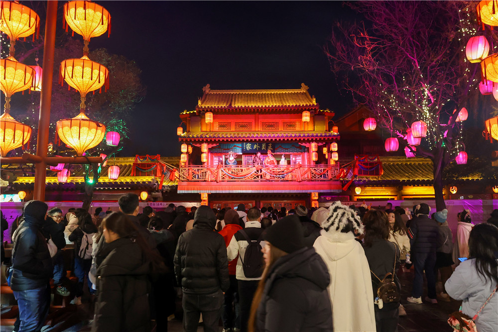 河南开封：错峰出行 快乐赏灯_fororder_650488