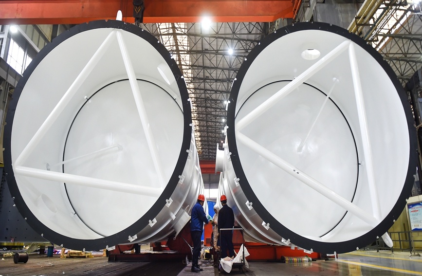 河南洛阳：开足马力赶订单_fororder_LOCAL1772960718591E53GI05WRJ