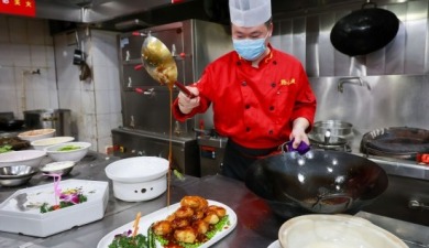 开封市举行“书韵食香 品读开封”读书月活动