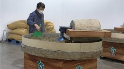 药草香里探产业 外国青年、网络达人“艾”上南阳