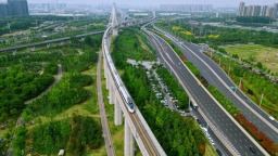 国铁集团郑州局“五一”假期发送旅客470.8万人次