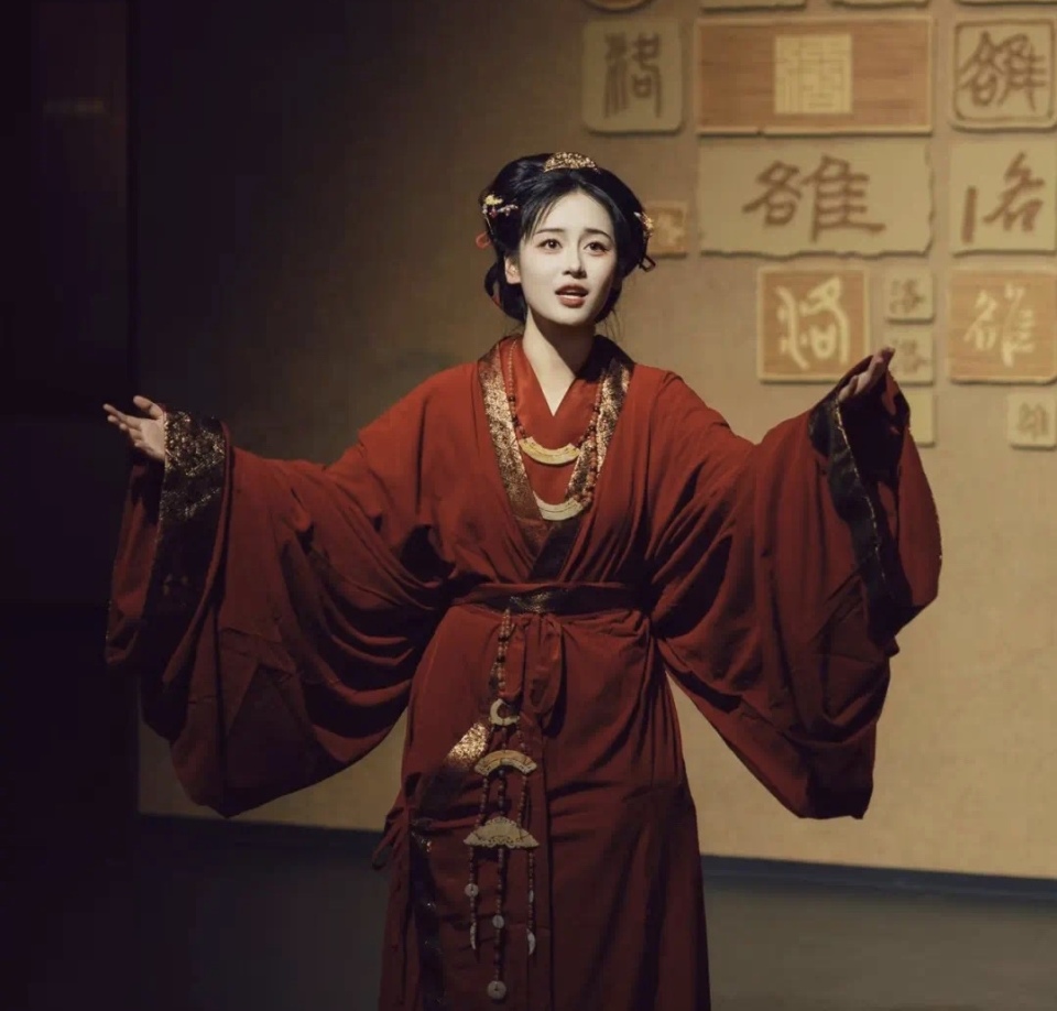 交互式沉浸戏剧游—《溯·长河》在洛阳上线