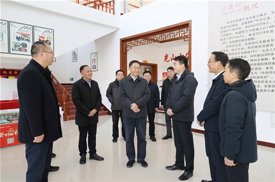 河南省委书记刘宁到信阳市调研