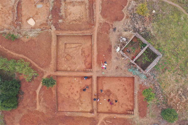 南阳西沟遗址发现东亚已知最早工具装柄技术_fororder_2