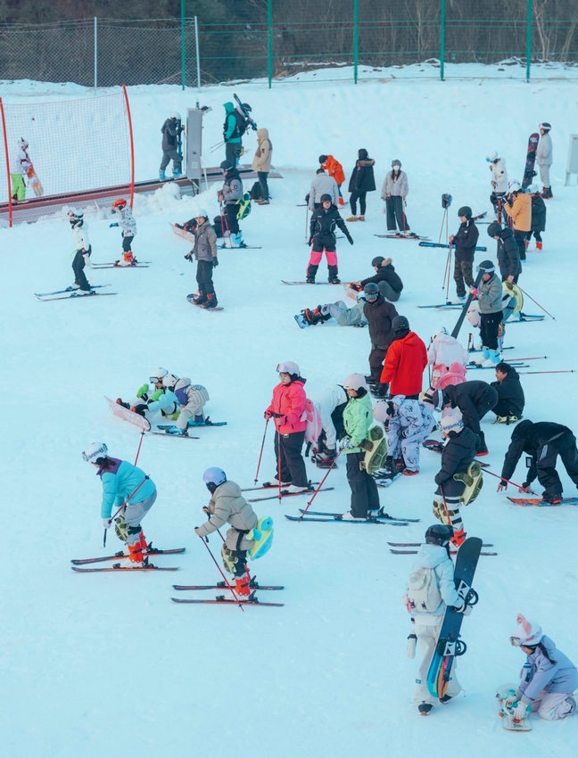 这个元旦假期 河南消费市场活力“满格”_fororder_d12730e6bf0c463c956e5eaaf6beae93