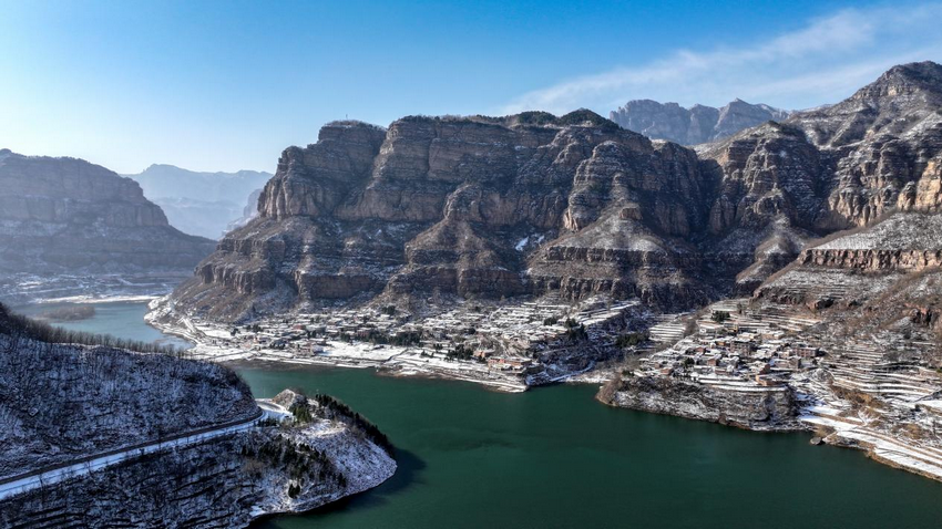 安阳林州：雪后太行大峡谷银装素裹 美景如画_fororder_图片7