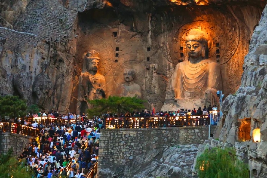 洛阳：国庆中秋假期接待游客879.45万人次 旅游收入75.63亿元