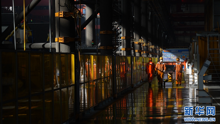 中国梦·大国工匠篇｜王安永：“钢铁裁缝”筑匠心